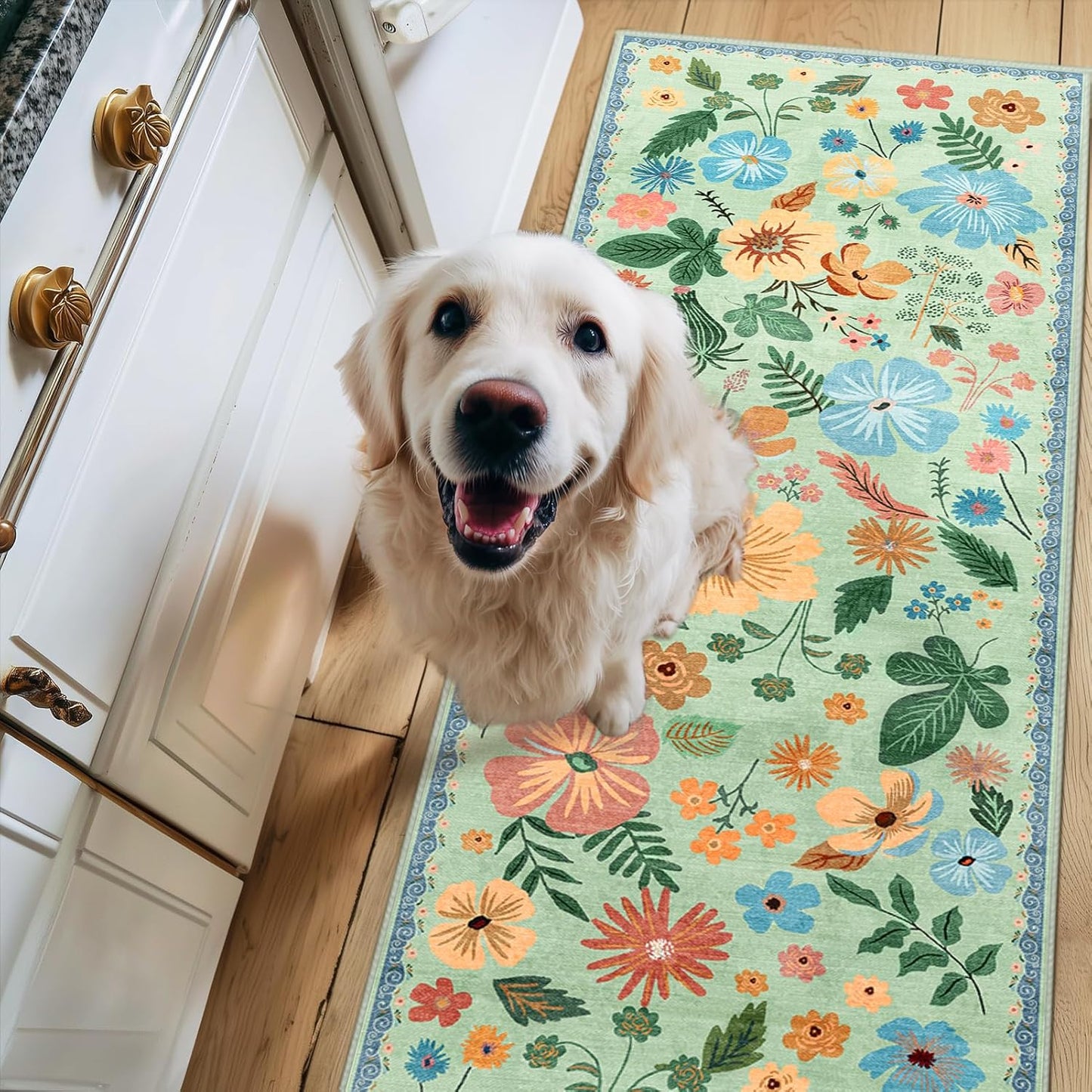 Washable Runner Rug 2x6 for Entryway Non Slip Stain Resistant Green Carpet Runners for Hallways 6ft Low Pile Faux Fur Vintage Floral Pattern Boho Spring Kitchen Rugs for Laundry Front Porch Bedroom